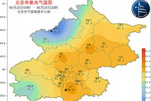 记者：拜仁关注巴萨19岁中卫法耶，球员还未能为一线队上演首秀